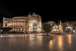 COLLURA-MARIO-Armonia-tra-architettura-e-arte-Teatro-Garibaldi-300x200 Collettive UIF