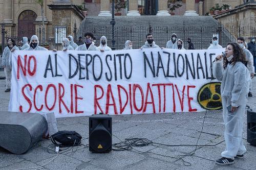 ARTALE-GIOVANNI-TEMA-B-PALERMO-NO-AL-RADIOATTIVO 21° CONCORSO FOTOGRAFICO UIF-INTERNET 2024