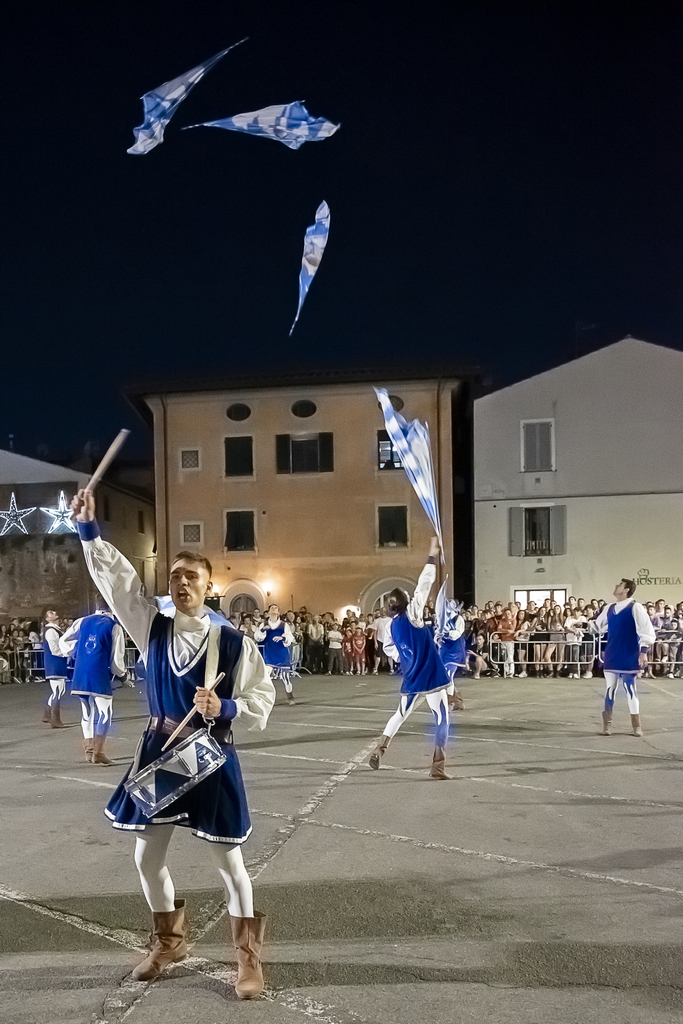 PALIO-DI-BIENTINA-_PI_-_TAMBURINI-E-SBANDIERATORI__015 Antonino Mancuso
