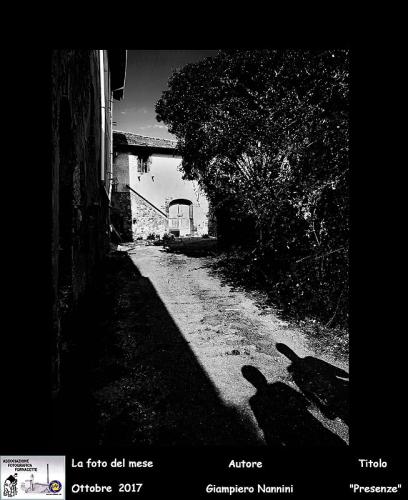 10-Foto-del-Mese-Ottobre-2017-Autore-Giampiero-Nannini-Titolo-Presenze Associazione Fotografica Fornacette (PI)