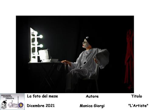 12-Foto-del-Mese-Dicembre2021-Autore-Monica-Giorgi-Titolo-LArtiste Associazione Fotografica Fornacette (PI)