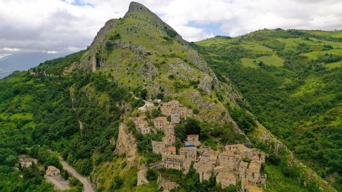Mario-Di-Fazio-Corvara Collettiva soci UIF Abruzzo La Genziana