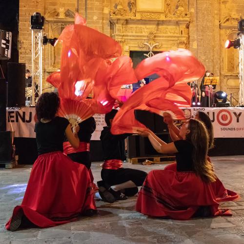 07-GIOACCHINO-M.-CIRICUGNO-DANZATRICI-DI-PIZZICA Collettiva fotografica Autori UIF della provincia di Lecce