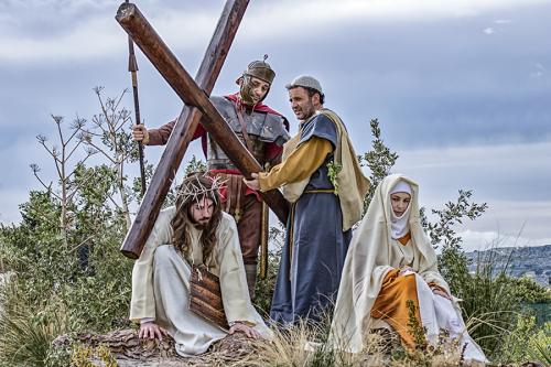 12-DI-PRIMA-E.-IL-PENOSO-VIAGGIO-VERSO-IL-CALVARIO Circolo Fotografico Immagine Monreale (PA)