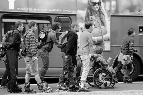 ADOLFO-RANISE-NO-SKATE-punto-interrogativo-NO-PROBLEM-punto-eslamativo Circolo Fotografico Immagine Monreale (PA)