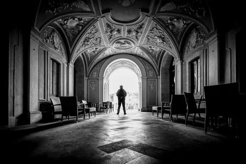 GIOVANNI-SARROCCO-LA-TRIESTEZZA-DELLA-SOLITUDINE Circolo Fotografico Immagine Monreale (PA)