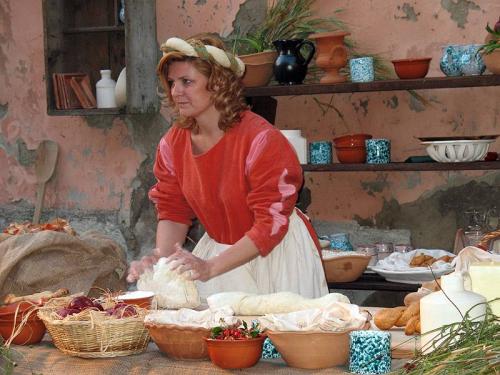 2-CALCINAIA-RIVIVI-IL-PASSATO Mostra Collettiva "Frammenti di Toscana"