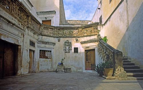 07-GALATINA-Maghenzani-Giorgio Prima collettiva fotografica Autori UIF della Puglia
