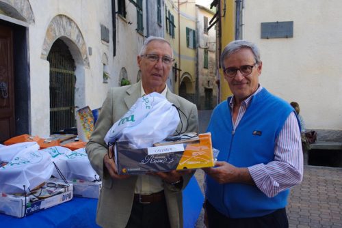 AGNESE-GIANNI-SINDACO-DI-CHIUSANICO-PREMIA-CALIARI-RENZO 12° Cfn aLecca