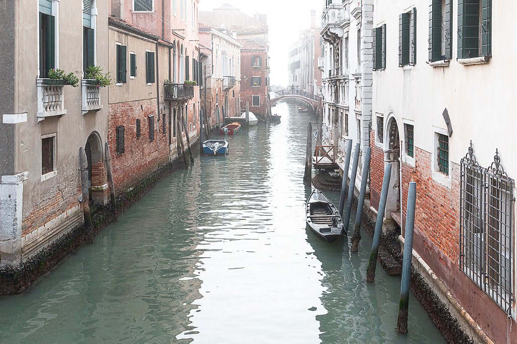 18-NEBBIA-TRA-I-CANALI-DI-VENEZIA Giovanni Artale