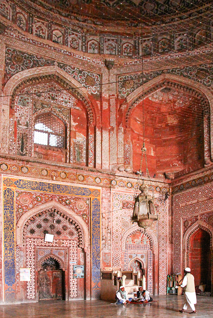 The-Mosque-13 Monica Giudice