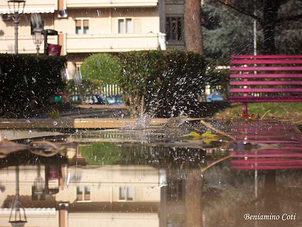 Piazza-Pitesti-fontana Beniamino Coti