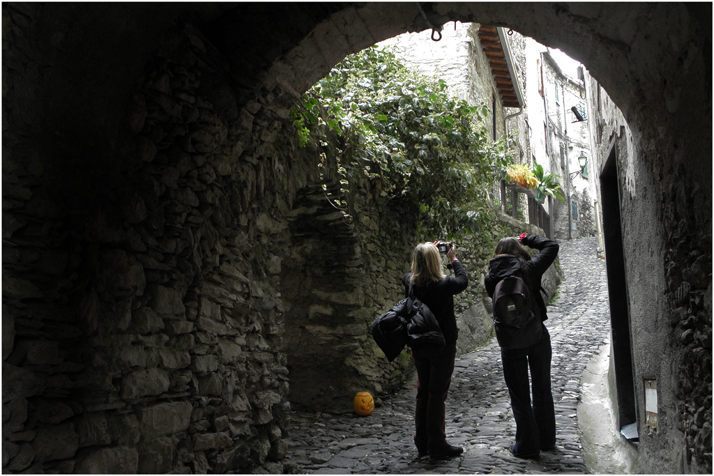 04 Una giornata in compagnia delle streghe di Renato Bonfanti
