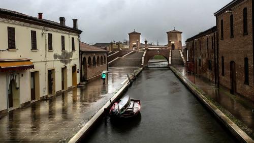 Bruma-a-Comacchio-di-Massimo-Sambuco-Opera-Segnalata-Tema-Viaggio 5° CONCORSO FOTOGRAFICO CITTA' DI SAN GIOVANNI IN FIORE