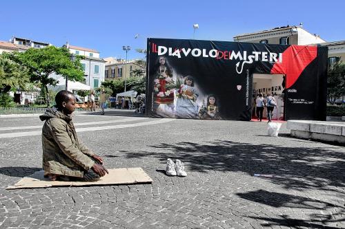 Devil-vs-Allah-di-Carmine-Brasiliano-Opera-Segnalata-Tema-Street 5° CONCORSO FOTOGRAFICO CITTA' DI SAN GIOVANNI IN FIORE