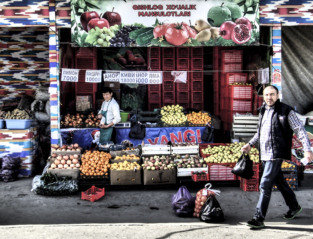 Uzbekistan48 Roberto De Leonardis