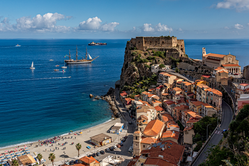 10 Amerigo Vespucci Tour Mediterraneo 2025 di Salvatore Pirino