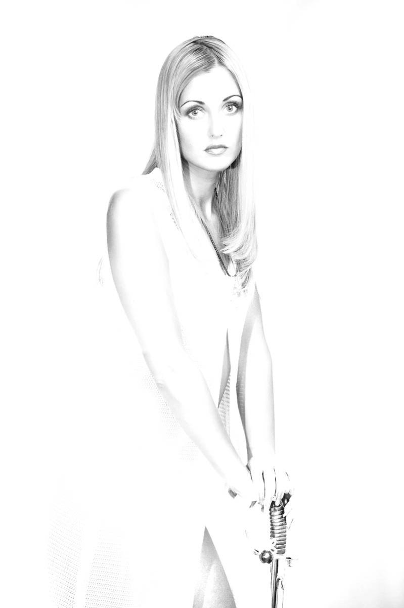 383170 Ilona Pulkstene