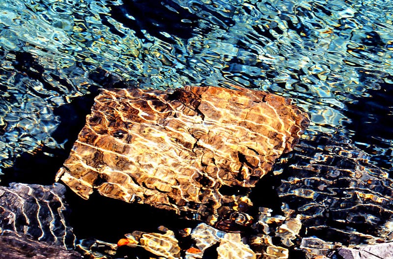 Stone-in-water.jpg Zhang Li Qun
