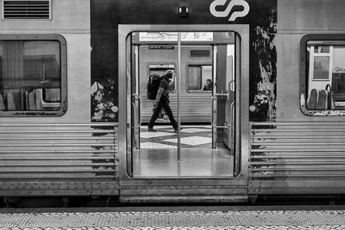BIGLINO-GLORIANO-LISBOA-STATION 20° CONCORSO FOTOGRAFICO UIF-INTERNET 2023